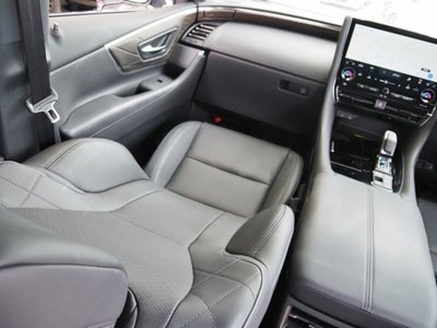 2025 Toyota VELLFIRE 缩略图 73