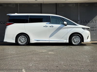 TOYOTA ALPHARD - 4