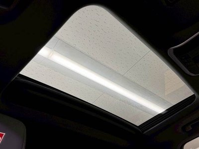 TOYOTA LAND CRUISER 300 - 8