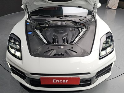 PORSCHE PANAMERA - 7