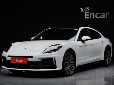 PORSCHE PANAMERA - 1