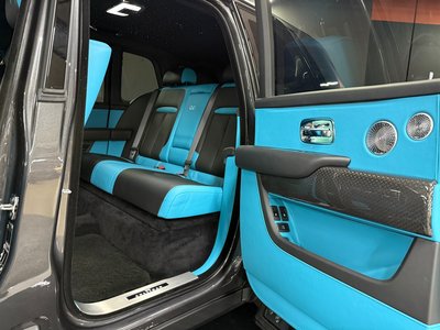 ROLLS-ROYCE CULLINAN - 10