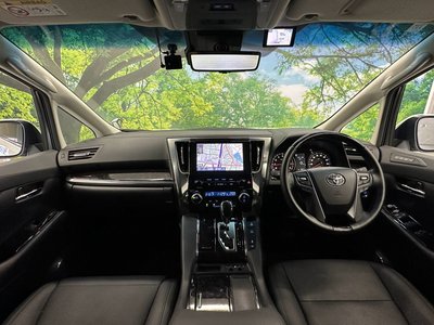 2021 Toyota ALPHARD — миниатюра 25