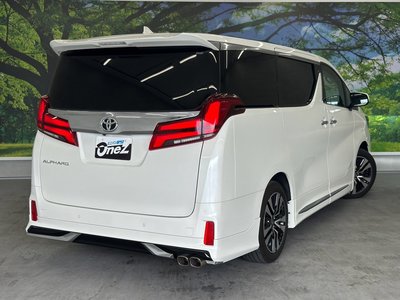 2021 Toyota ALPHARD — фото 9