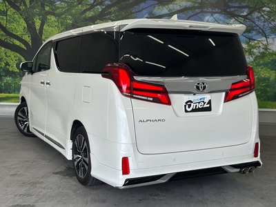 2021 Toyota ALPHARD — миниатюра 11
