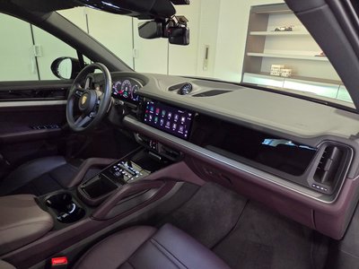 PORSCHE CAYENNE - 9