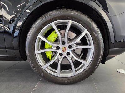 PORSCHE CAYENNE - 6