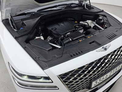 صورة 7 لـ 2021 Genesis GV80