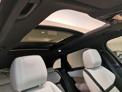 2019 LAND Rover RANGE ROVER VELAR — фото 3