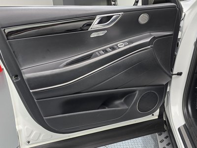 2021 Genesis GV80 thumbnail 14
