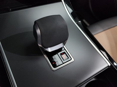 LAND ROVER RANGE ROVER VELAR - 9