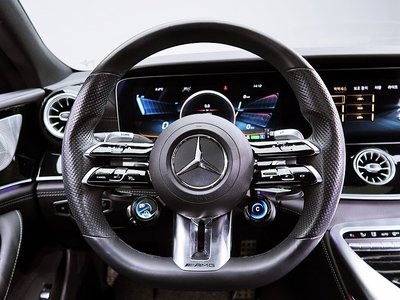 MERCEDES-BENZ GT AMG - 5