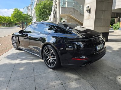 صورة 5 لـ 2024 Porsche PANAMERA