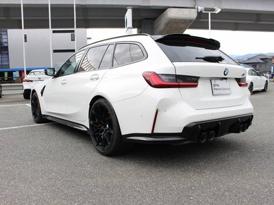 BMW M3 TOURING - 10
