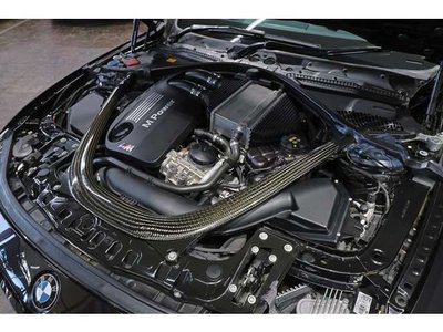 صورة مصغرة 79 لـ 2018 BMW M4 COUPE