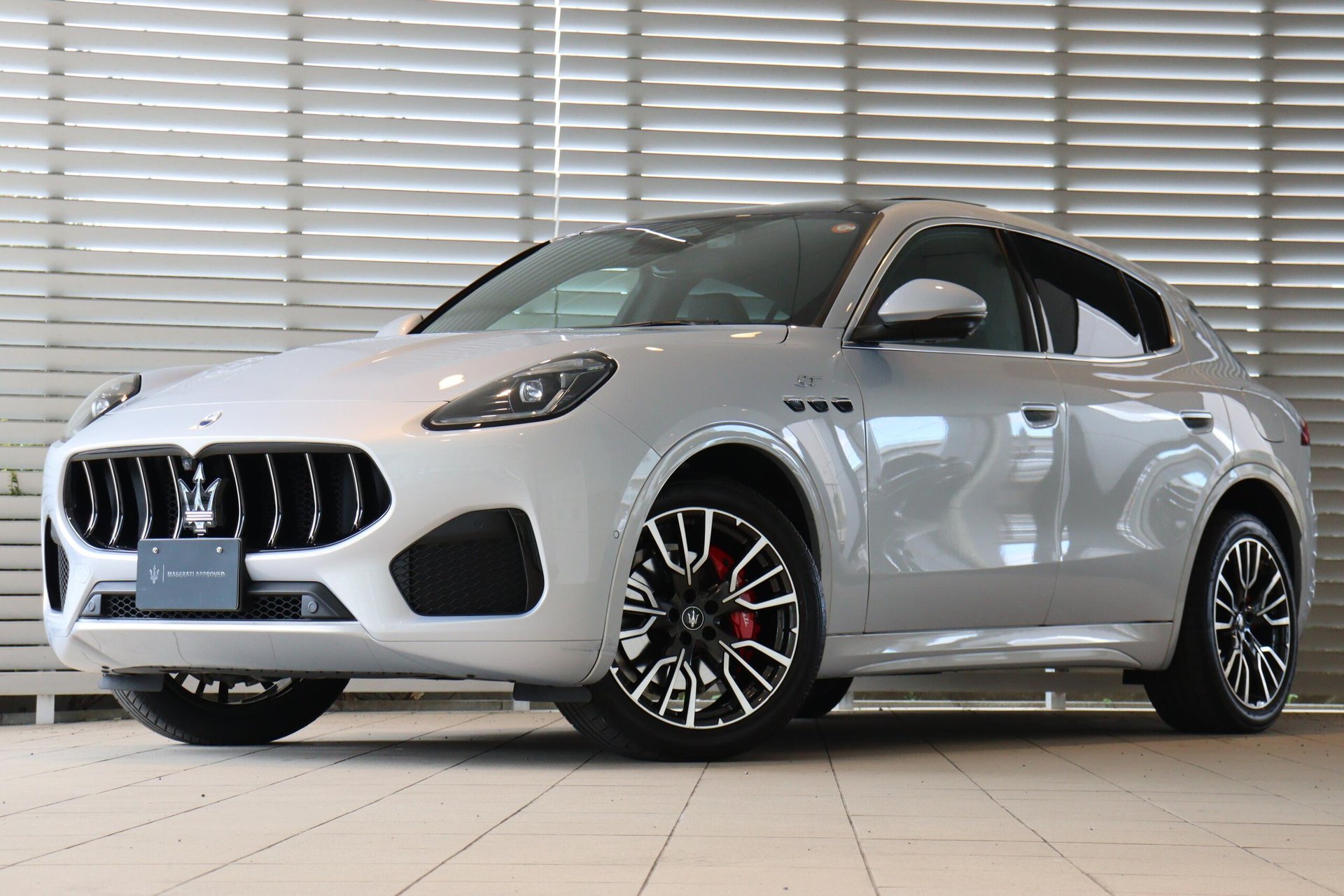 MASERATI GRECALE - View 1