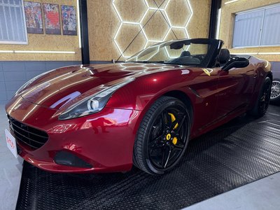 FERRARI CALIFORNIA T - 1