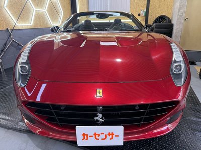 FERRARI CALIFORNIA T - 8