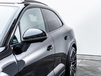 2025 Porsche MACAN thumbnail 15