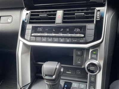 TOYOTA LAND CRUISER - 6