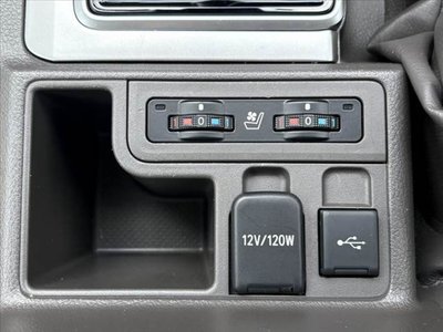 TOYOTA LAND CRUISER PRADO - 8