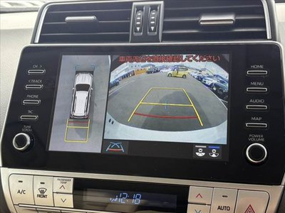 TOYOTA LAND CRUISER PRADO - 7