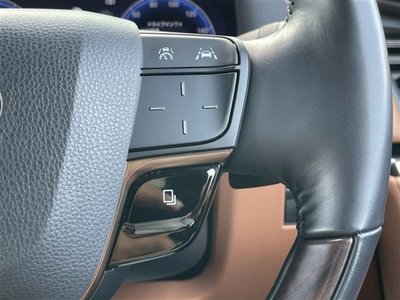 2024 Toyota VELLFIRE photo 9