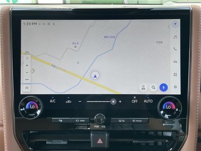 2024 Toyota VELLFIRE photo 2