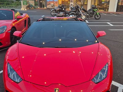LAMBORGHINI HURACAN - 1