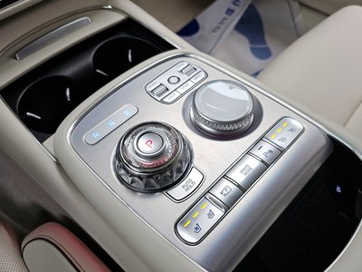 2024 Genesis G90 (RS4) photo 9