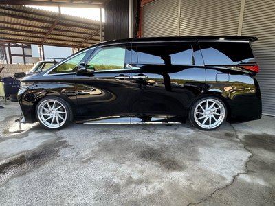 TOYOTA ALPHARD - 5