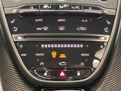 صورة مصغرة 39 لـ 2019 Aston Martin DB11