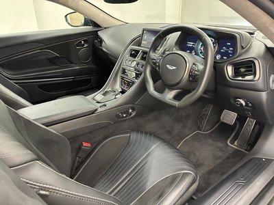 صورة مصغرة 25 لـ 2019 Aston Martin DB11