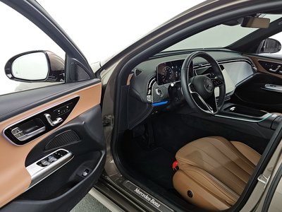 MERCEDES-BENZ E-CLASS - 10