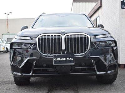 2025 BMW X7 照片 2