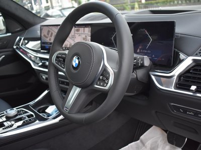 صورة مصغرة 48 لـ 2025 BMW X7