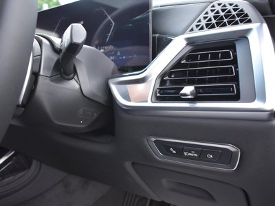 صورة مصغرة 64 لـ 2025 BMW X7