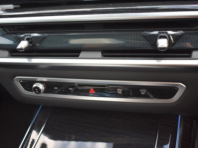 صورة مصغرة 77 لـ 2025 BMW X7