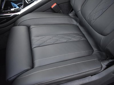 صورة مصغرة 41 لـ 2025 BMW X7
