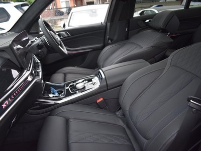 صورة مصغرة 13 لـ 2025 BMW X7