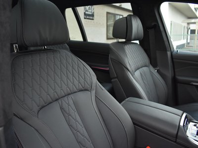 صورة مصغرة 47 لـ 2025 BMW X7