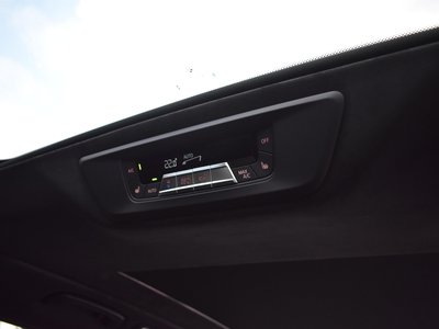 صورة مصغرة 59 لـ 2025 BMW X7