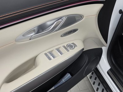 2024 Genesis GV70 — миниатюра 30