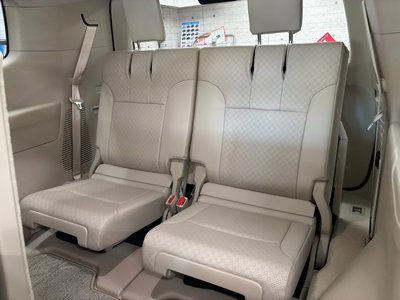 2025 Toyota LAND CRUISER 300 缩略图 29