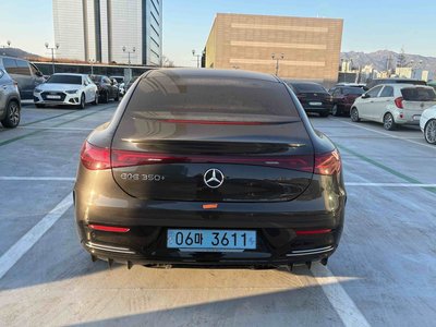 MERCEDES-BENZ EQE - 4