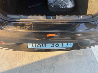 MERCEDES-BENZ EQE - 3