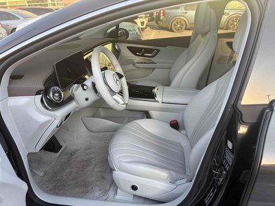 MERCEDES-BENZ EQE - 5