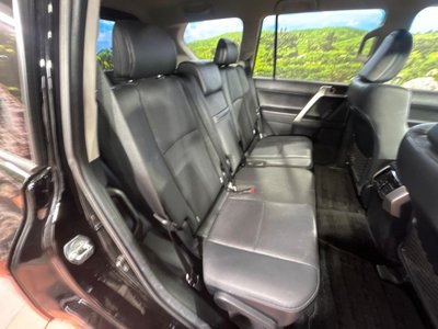 TOYOTA LAND CRUISER PRADO - 9