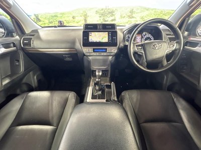 TOYOTA LAND CRUISER PRADO - 2