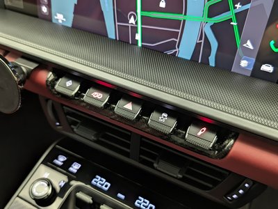 2025 Porsche 911 thumbnail 15